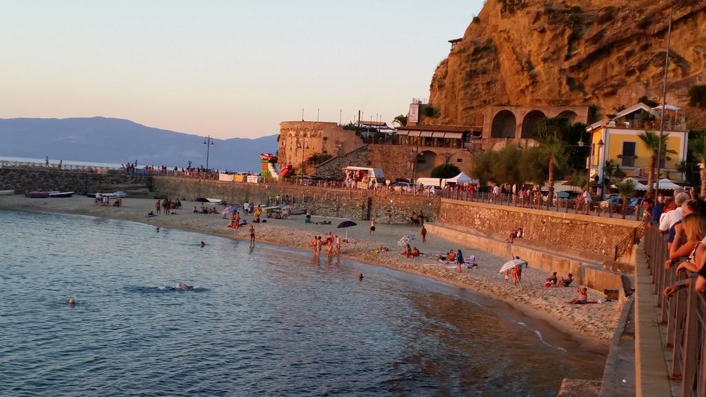 Le Ville Di Porto Ada Pizzo  Luaran gambar